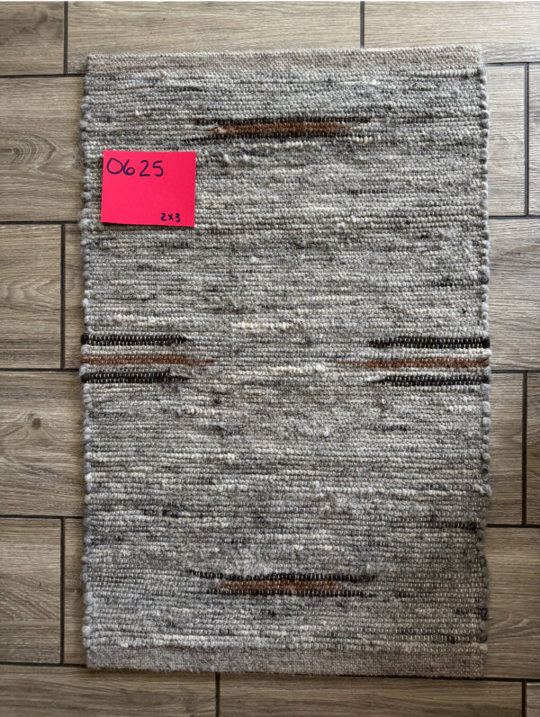 #0625 - Handmade Llama Fiber Rug 2x3 ft